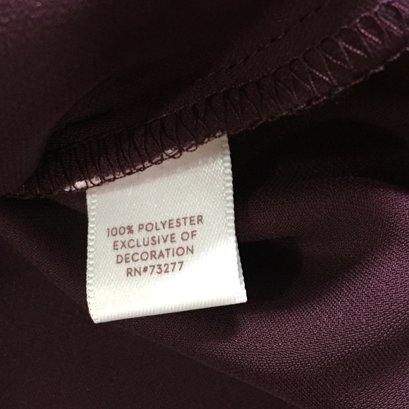 Lauren Conrad BNWT Burgundy Tie Back Lace Blouse S - Picture 9 of 10